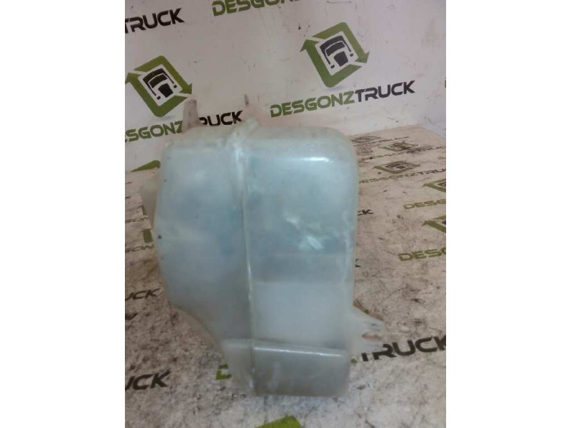 Recambio de deposito limpia para iveco trucks daily 35s9 referencia OEM IAM 500336393  