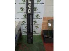 Recambio de rejilla delantera central para daf trucks 55 fa 55.180 b13 (181cv) referencia OEM IAM    2