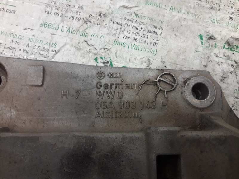 Recambio de soporte alternador para volkswagen golf iv berlina (1j1) básico referencia OEM IAM 06A903143H  