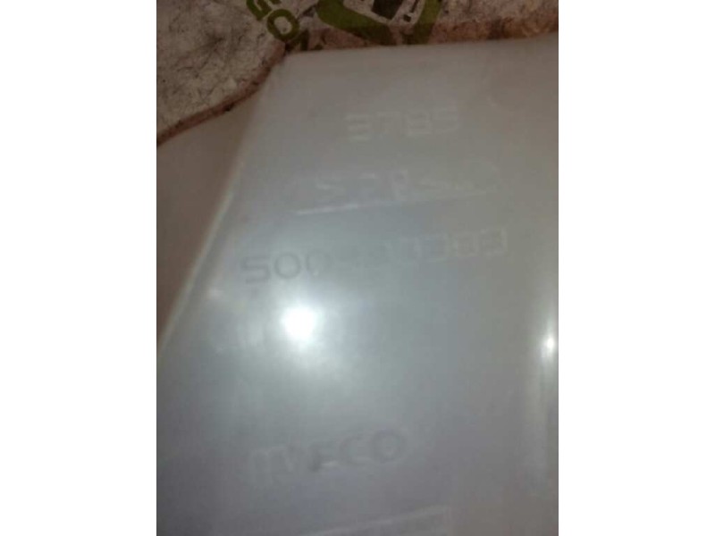 Recambio de deposito limpia para iveco trucks daily 35s9 referencia OEM IAM 500336393  