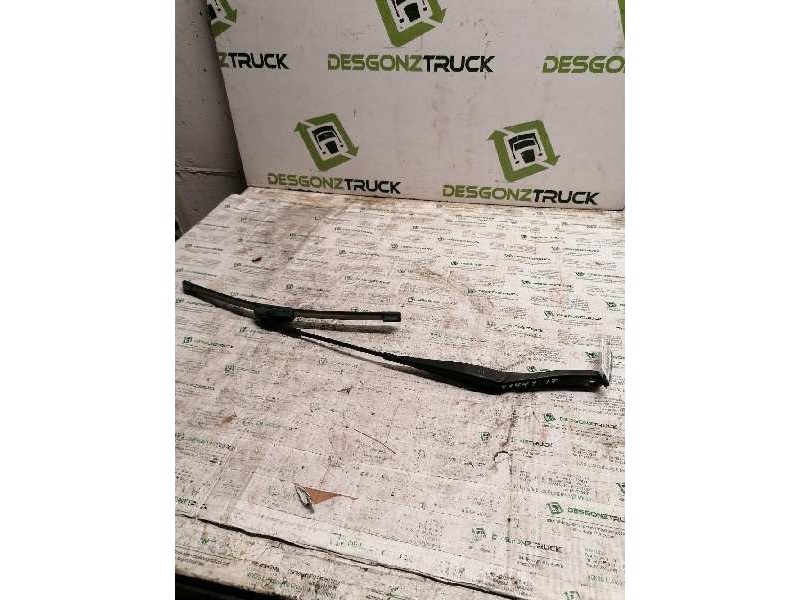 Recambio de brazo limpia delantero izquierdo para opel astra gtc cosmo referencia OEM IAM 13111219  