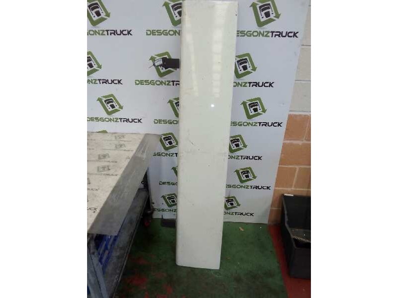 Recambio de calandra para daf trucks 55 fa 55.180 b13 (181cv) referencia OEM IAM   