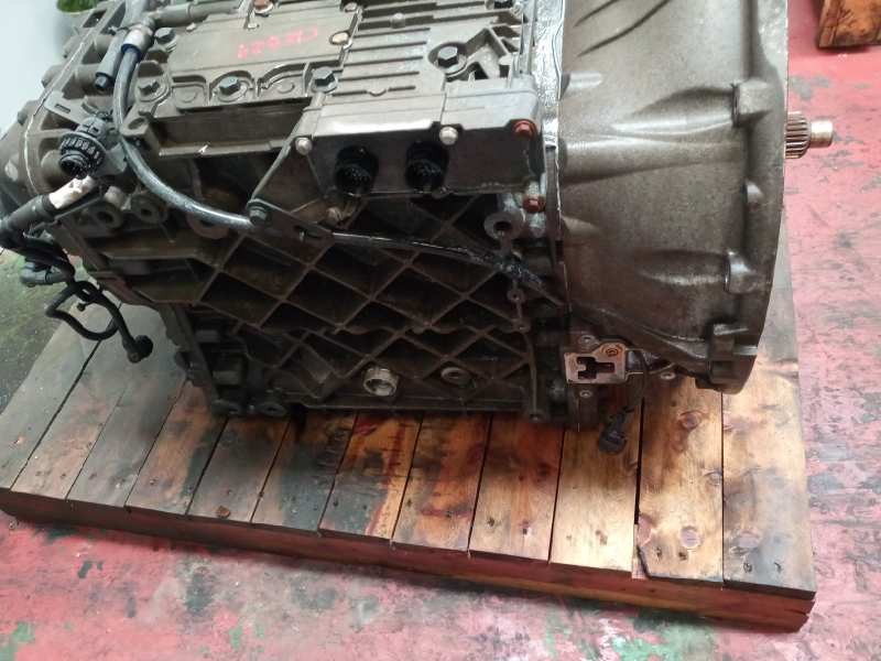 Recambio de caja cambios para renault magnum ab 2005 12.8 diesel referencia OEM IAM AT2612D 3190589 1100085802