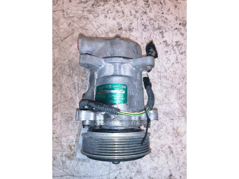 Recambio de compresor aire acondicionado para peugeot 206 cc cc roland garros referencia OEM IAM 6810406162  