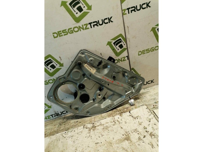 Recambio de elevalunas trasero derecho para volkswagen golf iv berlina (1j1) básico referencia OEM IAM 1J4839756A  