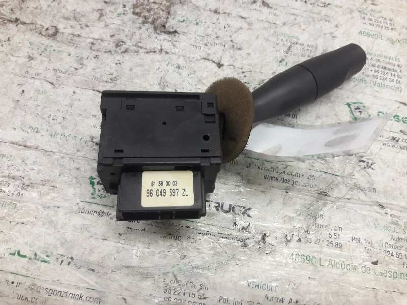 Recambio de mando limpia para peugeot 206 berlina xr referencia OEM IAM 96049597ZL 61580003 