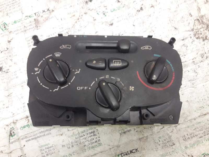 Recambio de mando calefaccion / aire acondicionado para peugeot 206 berlina xr referencia OEM IAM 596250399 1068901 1068701