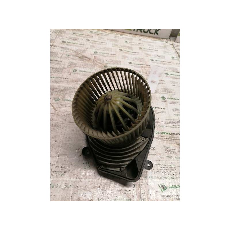 Recambio de ventilador calefaccion para volkswagen passat berlina (3b2) comfortline referencia OEM IAM 740221233F 8D1820021 6 PI