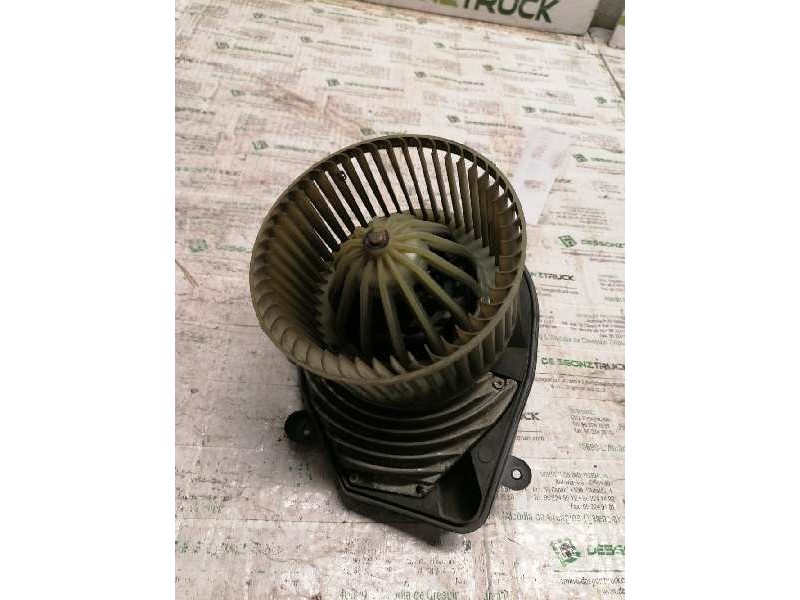 Recambio de ventilador calefaccion para volkswagen passat berlina (3b2) comfortline referencia OEM IAM 740221233F 8D1820021 6 PI