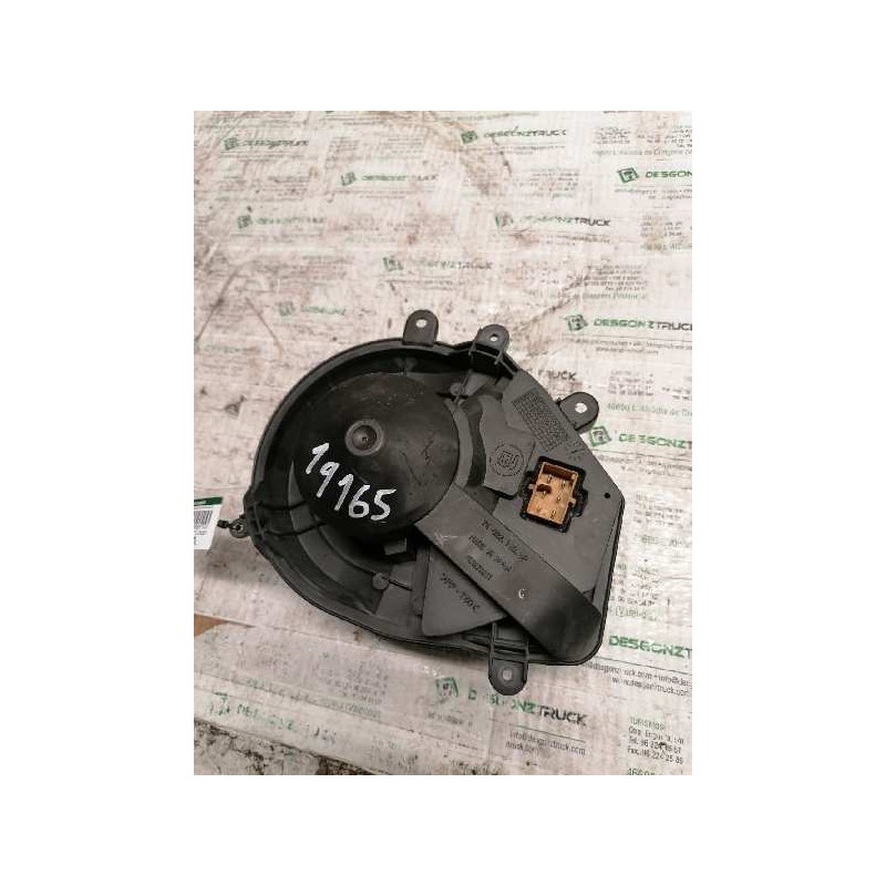 Recambio de ventilador calefaccion para volkswagen passat berlina (3b2) comfortline referencia OEM IAM 740221233F 8D1820021 6 PI