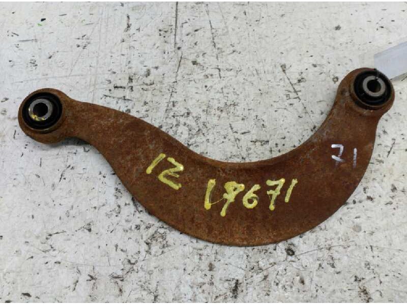 Recambio de brazo suspension inferior trasero izquierdo para ford focus c-max (cap) ambiente (d) referencia OEM IAM 1517403 CENT
