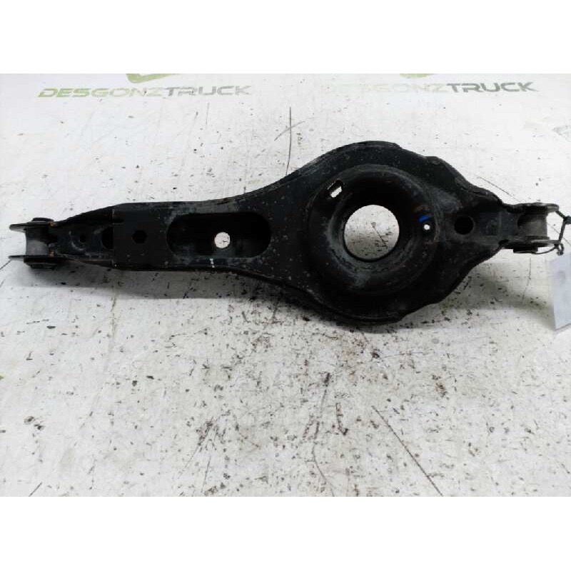 Recambio de brazo suspension inferior trasero izquierdo para ford focus c-max (cap) ambiente (d) referencia OEM IAM 1517403 CENT