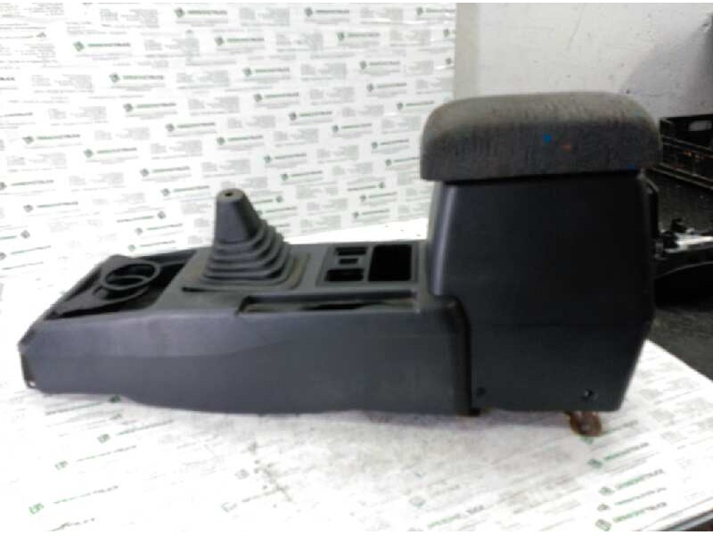 Recambio de guarnecidos palanca cambio para mitsubishi santamo (hyundai) santamo confort referencia OEM IAM   