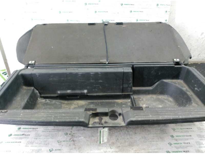 Recambio de moqueta maletero para mitsubishi santamo (hyundai) santamo confort referencia OEM IAM   