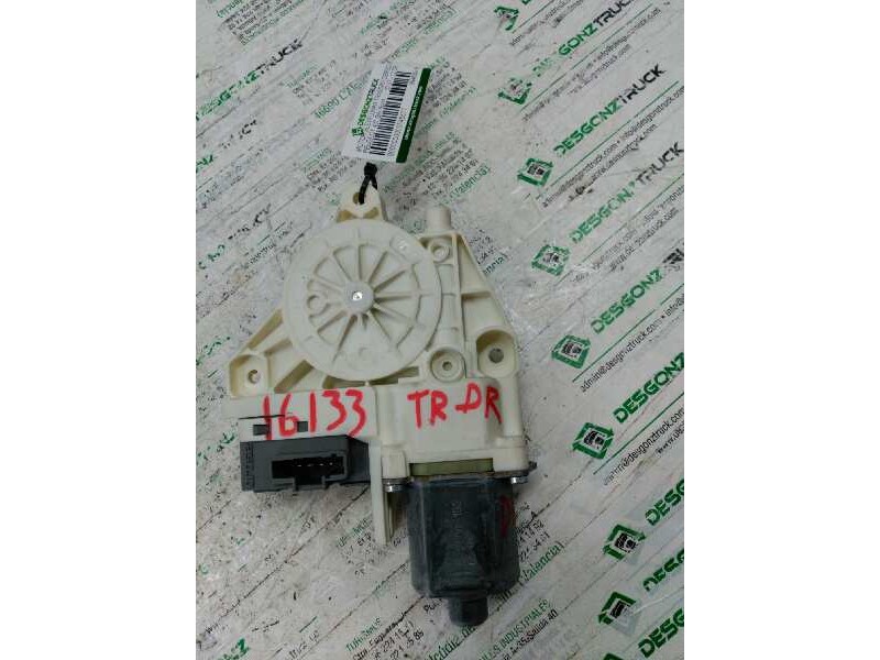 Recambio de motor elevalunas trasero derecho para peugeot 407 sw sport referencia OEM IAM 994650-102  