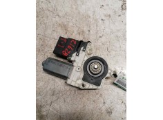 Recambio de motor elevalunas trasero izquierdo para volkswagen golf iv berlina (1j1) básico referencia OEM IAM 9776101439202 F00
