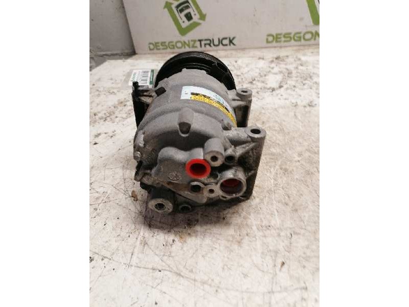 Recambio de compresor aire acondicionado para renault scenic ii confort authentique referencia OEM IAM 8200316164  