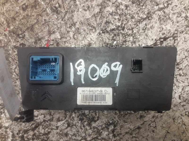 Recambio de mando climatizador para peugeot 308 confort referencia OEM IAM 96718462XT 40/6 PINS 