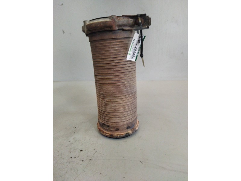 Recambio de flector tubo escape para renault premium lander 10.8 diesel referencia OEM IAM 7420709027  