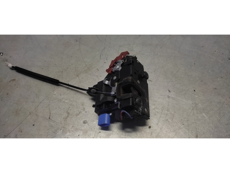 Recambio de cerradura puerta delantera derecha para skoda fabia (5j2 ) active referencia OEM IAM 3B18370116  