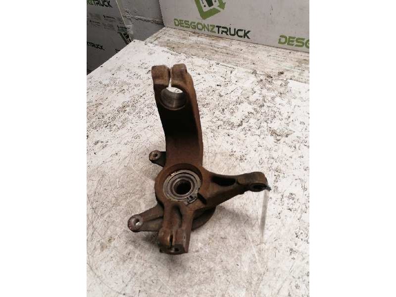 Recambio de mangueta delantera derecha para renault scenic ii confort authentique referencia OEM IAM   