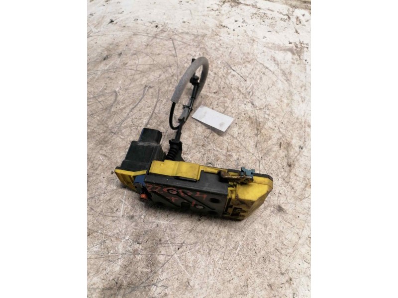 Recambio de cerradura puerta trasera izquierda para volvo s60 berlina 2.4 d referencia OEM IAM   6 PINS