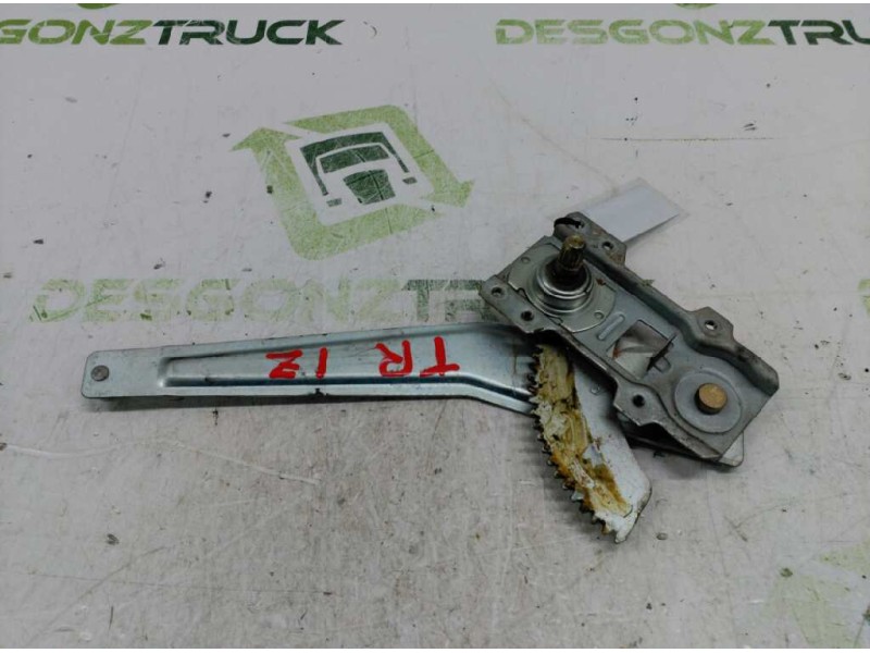 Recambio de elevalunas trasero izquierdo para kia pride glxi familiar referencia OEM IAM KK15373560A  