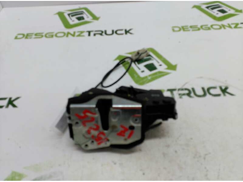 Recambio de cerradura puerta delantera izquierda para bmw serie 3 berlina (e46) 320d referencia OEM IAM   