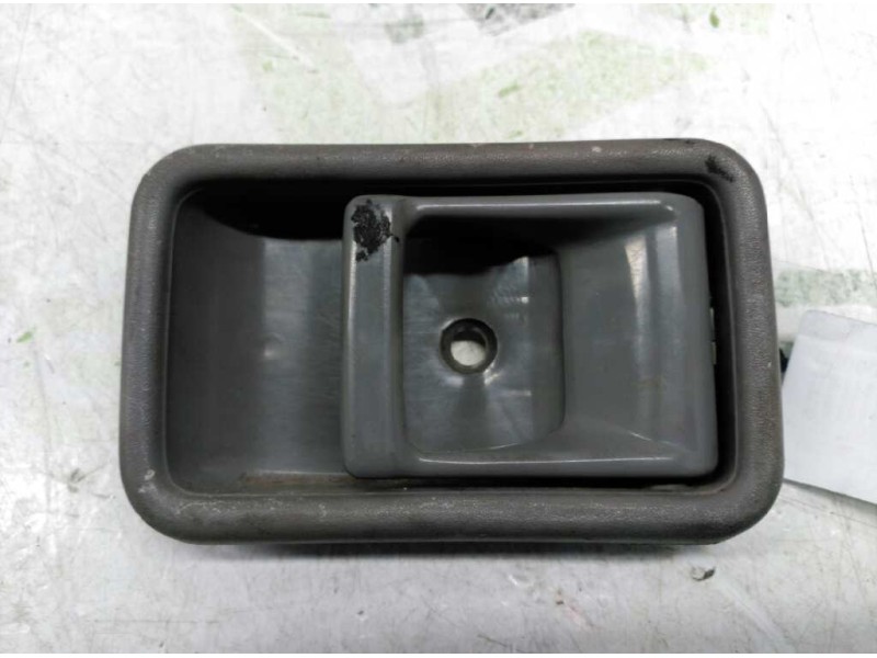 Recambio de maneta interior delantera derecha para kia pride glxi familiar referencia OEM IAM 0K90058330AFKZ  