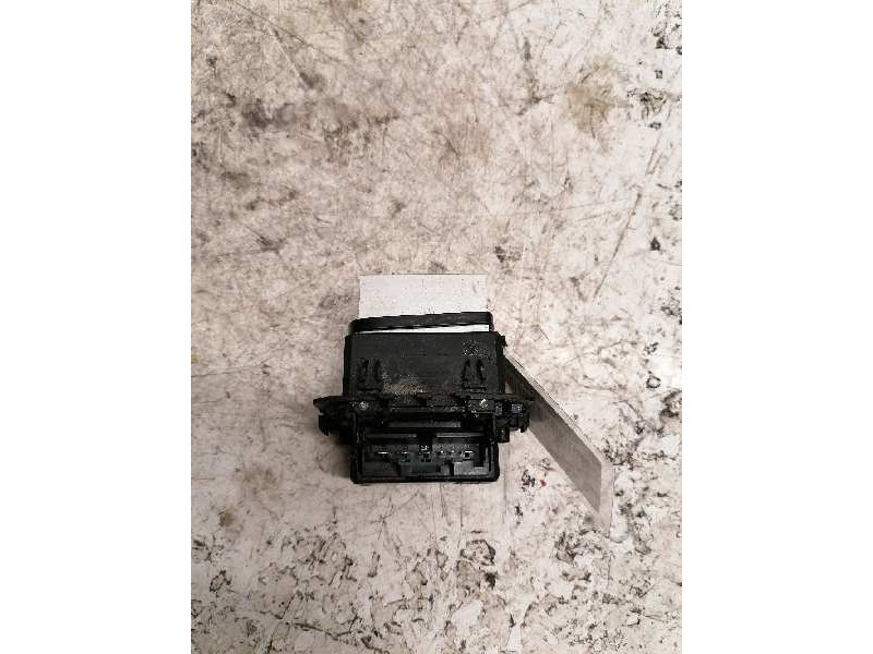 Recambio de resistencia calefaccion para peugeot 308 confort referencia OEM IAM T1000034ZC03 6 PINS 