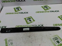 Recambio de moldura puerta trasera izquierda para peugeot 206 berlina x-line referencia OEM IAM 9625100777   2