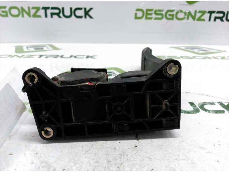 Recambio de potenciometro pedal para mercedes-benz vito (w638) combi 112 cdi (638.194) referencia OEM IAM 0281002335  