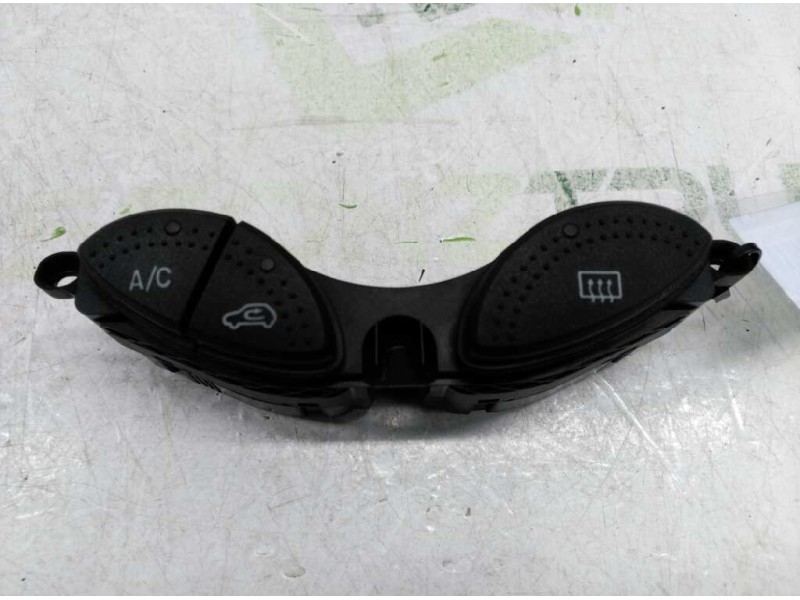 Recambio de botonera para ford focus turnier (cak) ambiente referencia OEM IAM YS4T19A945BA  