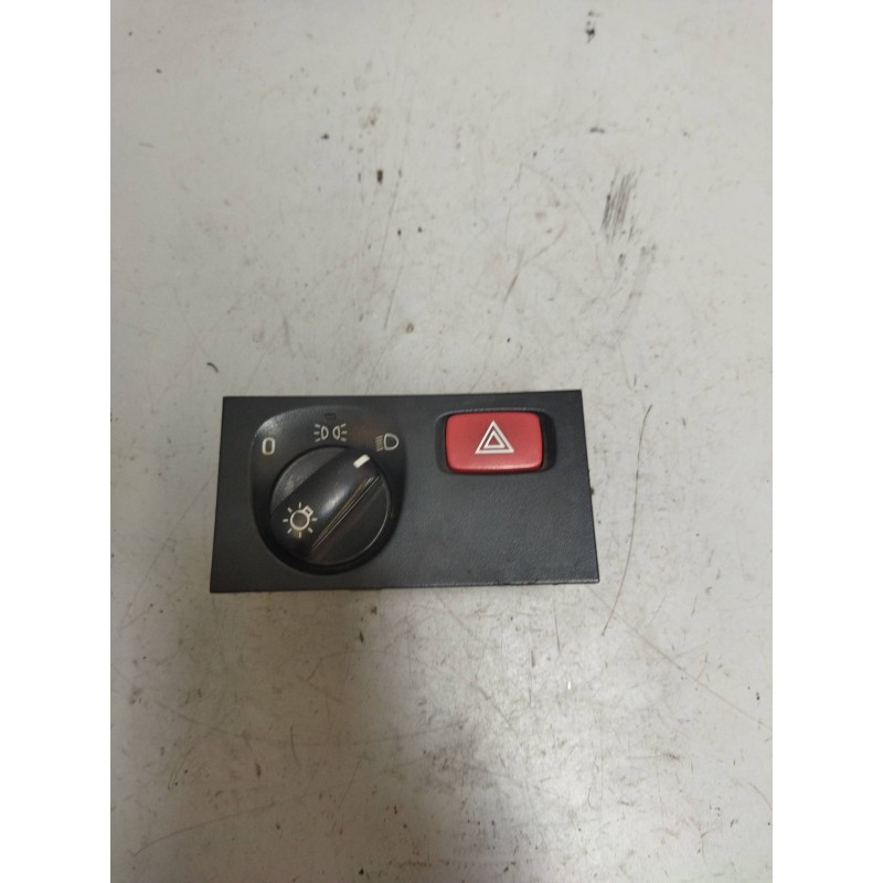 Recambio de mando luces para scania serie p/g/r (c-clase) 12.7 diesel referencia OEM IAM 1540673  