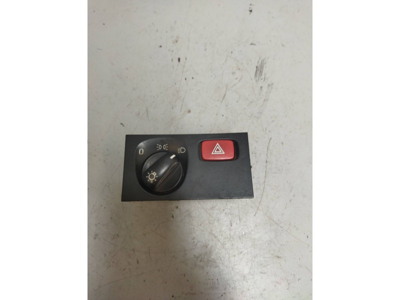 Recambio de mando luces para scania serie p/g/r (c-clase) 12.7 diesel referencia OEM IAM 1540673  