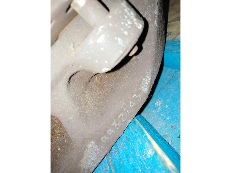 Recambio de pinza freno delantera izquierda para nissan trucks atleon 165 referencia OEM IAM 683214625 68321431 