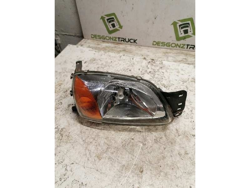 Recambio de faro derecho para ford fiesta berl./courier referencia OEM IAM   7 PINS