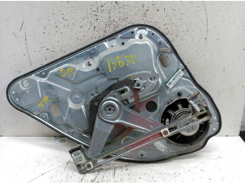 Recambio de elevalunas trasero derecho para ford focus c-max (cap) ambiente (d) referencia OEM IAM 3M51R045H22A  