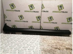 Recambio de estribo derecho para bmw x3 (f25) xdrive 20d referencia OEM IAM 51777210080  