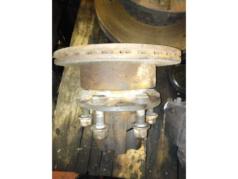 Recambio de buje trasero izquierdo para nissan trucks atleon 35.13 referencia OEM IAM   