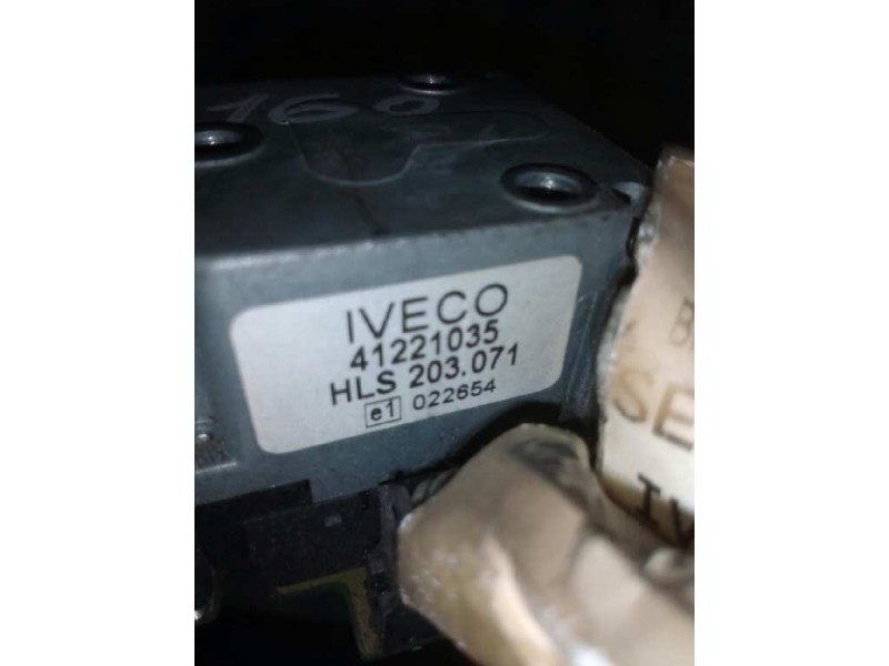 Recambio de mando intermitentes para iveco stralis (as) fsa t / fp lt 4x2 gran espacio referencia OEM IAM 41221035  