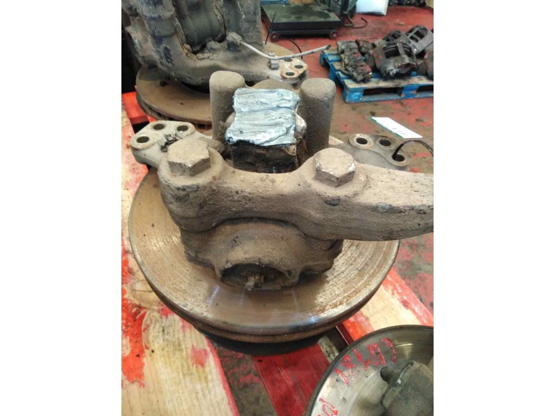 Recambio de mangueta delantera derecha para renault midlum fg  xxx.10/b e3 cabina doble referencia OEM IAM   