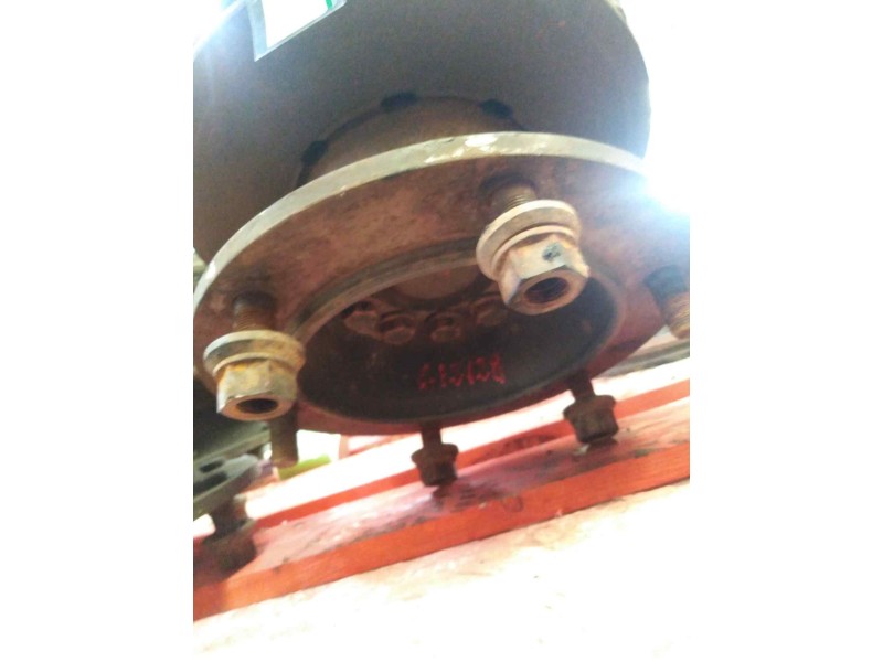 Recambio de buje delantero para renault midlum fg  xxx.10/b e3 cabina doble referencia OEM IAM   