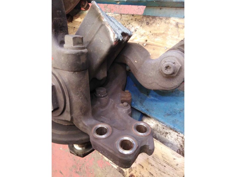 Recambio de mangueta delantera izquierda para volvo fh xxx 12.8 diesel referencia OEM IAM 1026767 20543284 