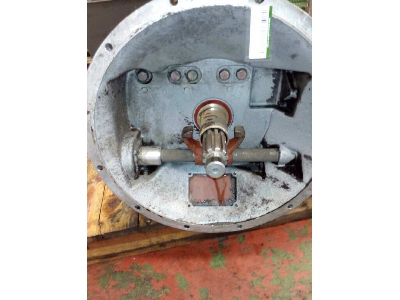 Recambio de caja cambios para pegaso trucks comet comet 170 referencia OEM IAM S636 120052062 072089