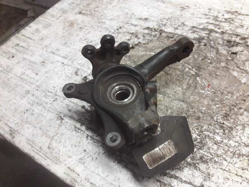 Recambio de mangueta delantera izquierda para peugeot 407 business line referencia OEM IAM   