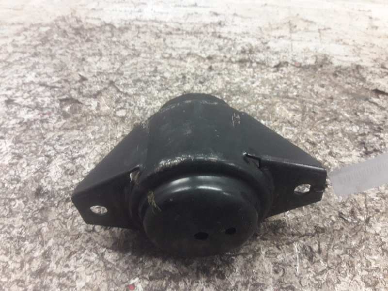 Recambio de soporte motor izquierdo para land rover discovery (lt) td5 referencia OEM IAM   