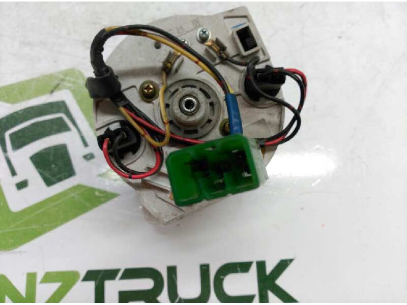 Recambio de cuadro instrumentos para isuzu trooper referencia OEM IAM   