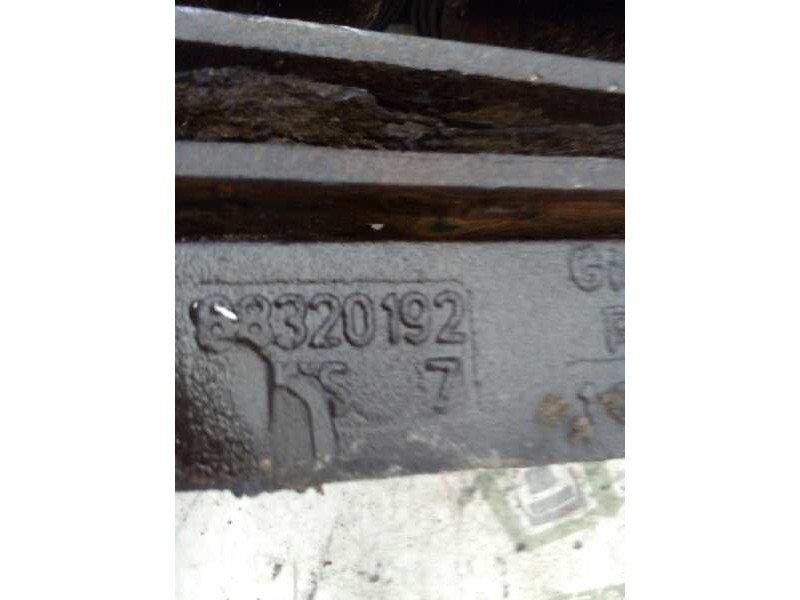 Recambio de pinza freno delantera izquierda para nissan trucks atleon 140 referencia OEM IAM 68320756 68320192 