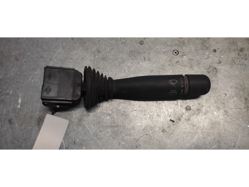 Recambio de mando limpia para nissan prairie (m10) jubilee referencia OEM IAM   